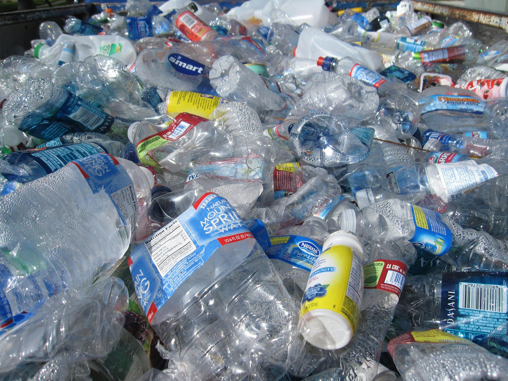 The Microplastics We Have Been Missing—and Why We Recommend the AlkaWay UltraStream cover
